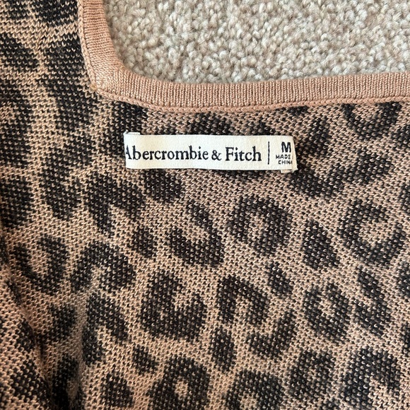 A & F leopard print knit bodysuit - Picture 4 of 4